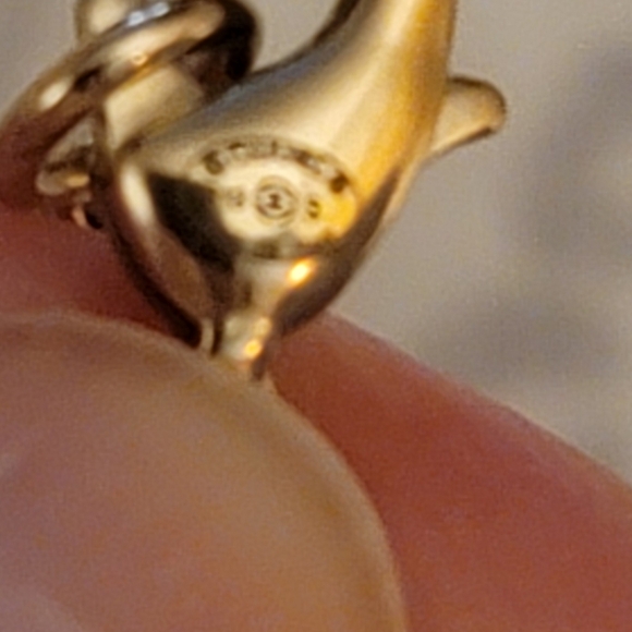 SALE !!!!Auth Chanel Pearl Necklace w/ a 24 inch chain/ adjustable/Gorgeous ❤️ - Picture 6 of 7